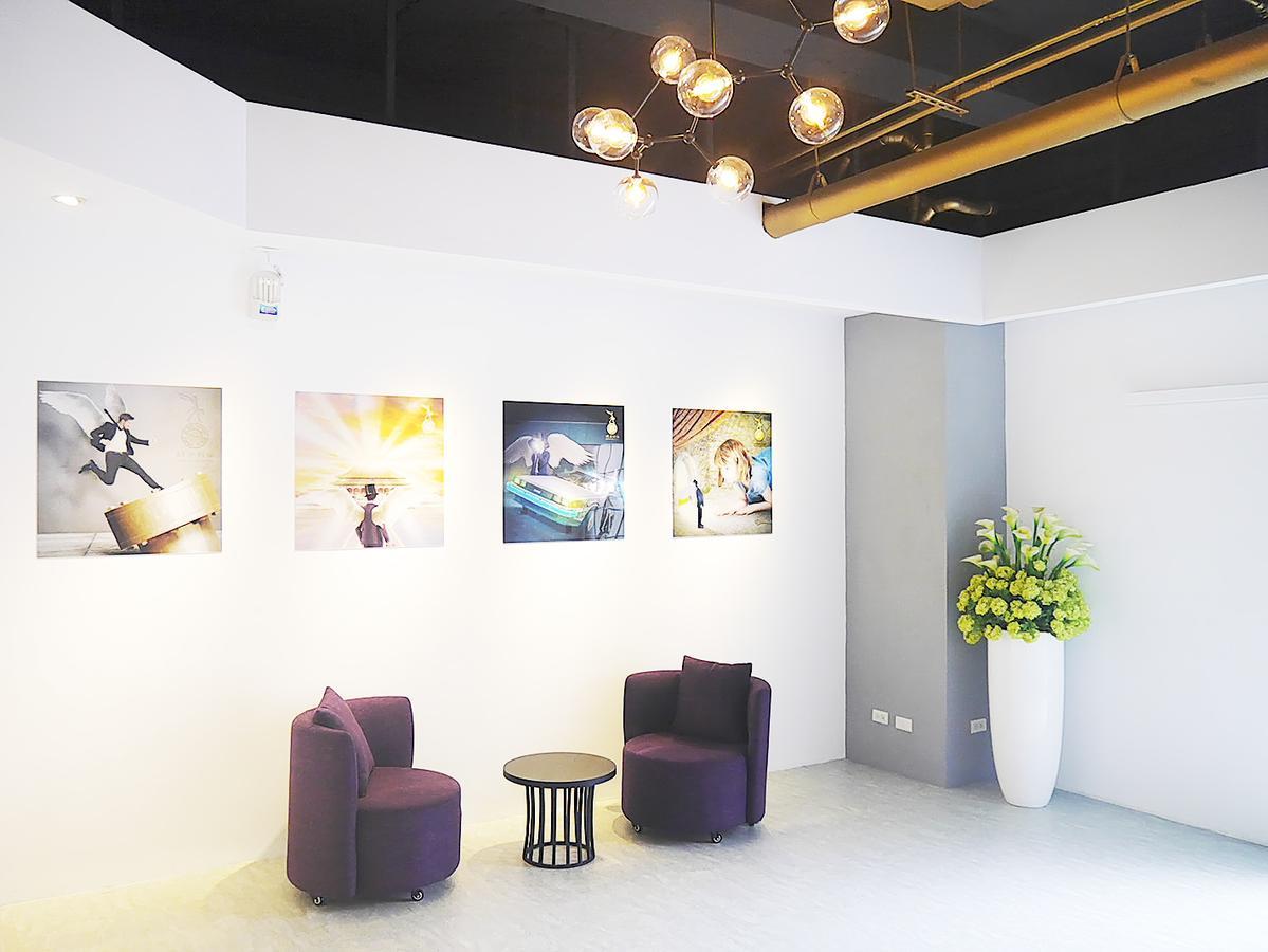 Time Flyer Hotel Taichung Exterior foto